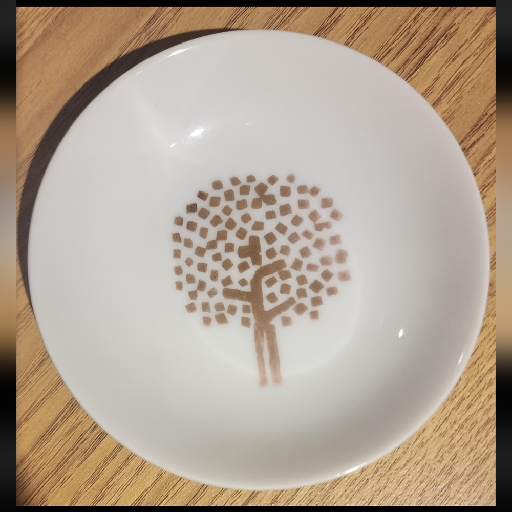 Vntg Four Seasons Restaurant Collectible Plate